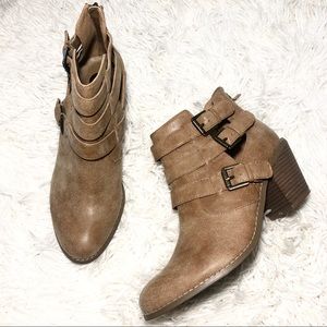 Like NEW! G by Guess Tan Cutout Booties Size 9.5